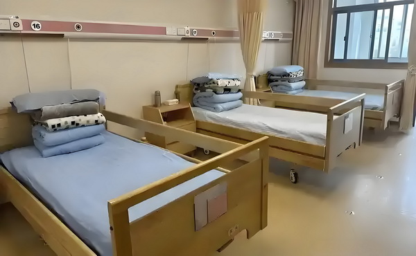 贵妇养成史